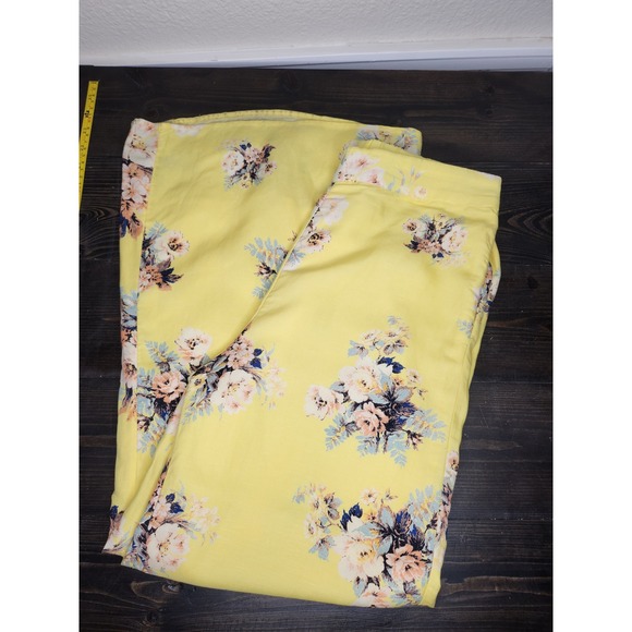 Anthropologie FEATHER BONE‎ Talese Yellow Floral Wide-Leg Crop Pants Size 8 - Picture 7 of 11